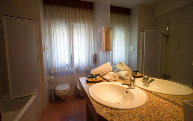 Hotel Corona