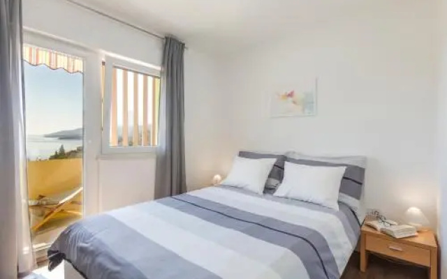 Apartment Dora