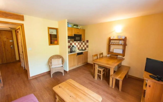 Appartement Serre Chevalier, 1 pièce, 4 personnes - FR-1-330F-120