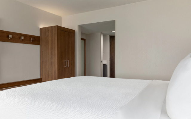 Holiday Inn Express Hotel & Suites Mesquite by IHG
