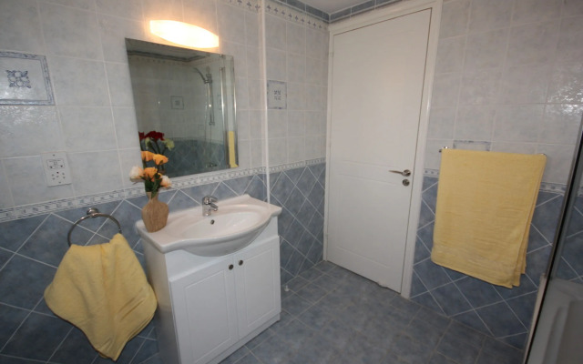 Vineland Holiday Villas