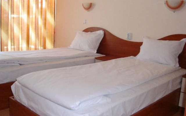Hotel Harmony