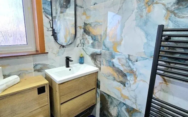 Quirky 2-Bed with Free Parking
