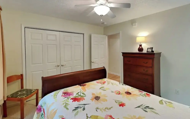 Butterfly Retreat by Taylor Made Deep Creek
