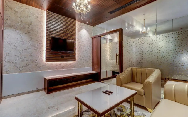 Hotel Gurudev Grand