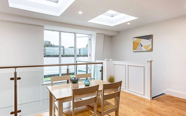 St. Johns Hill Penthouse