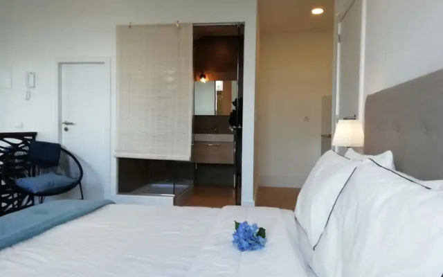 Blue River Apartments