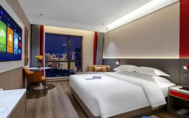 Kunming Lirui Hotel (Plateau Pearl International Trade City)