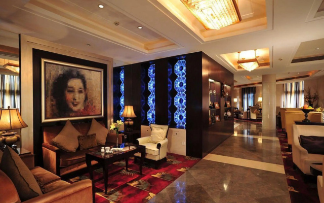 Отель Broadway Mansions Shanghai