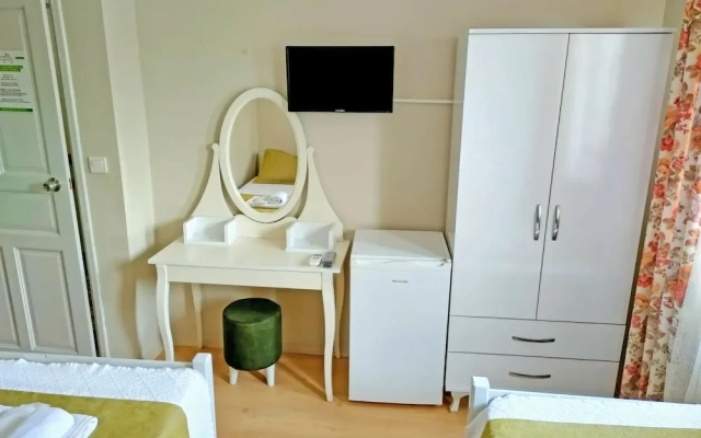 Ilyada Hotel
