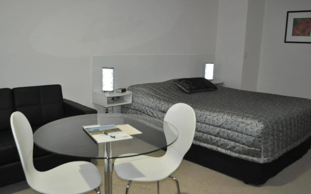 Keith Motor Inn