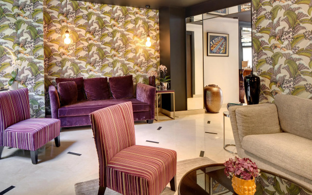 Hotel Le Senat