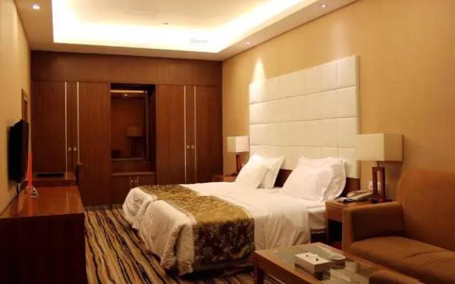 Shenzhen Railway Station Hotel