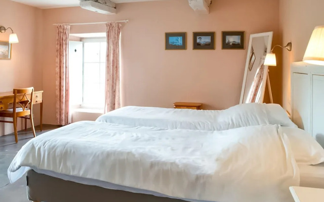 Getaway With Sauna in Falaen