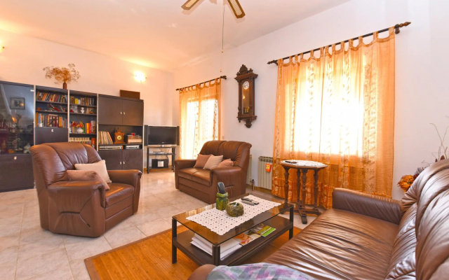 Apartment 1560