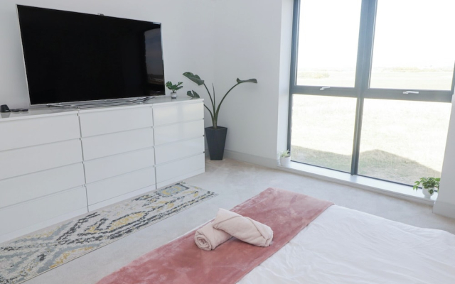 The Links 40. An Apartment With Spectacular sea Views