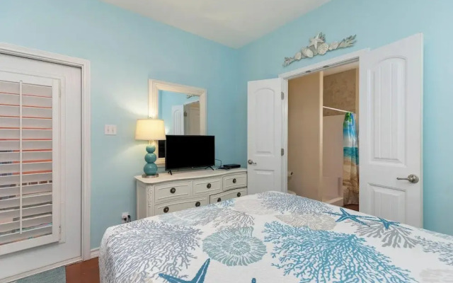 Mango Bungalow Sleeps 8 2 Community Pools