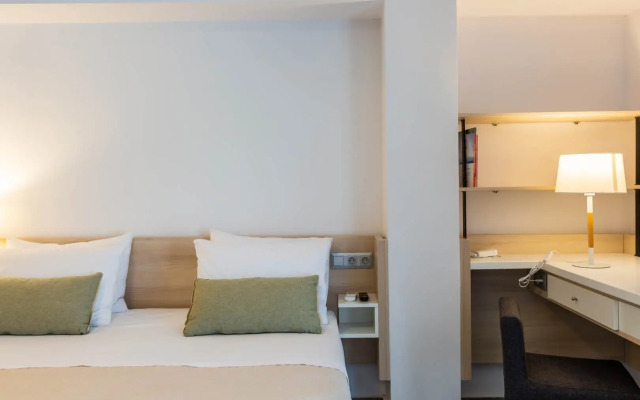 T Hotel Premium Suites