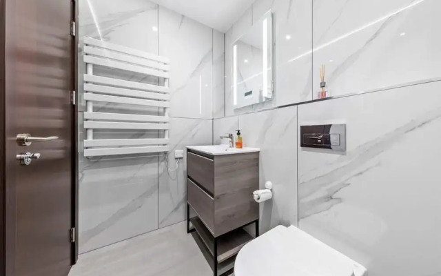 Luxury Sleeps 4 Studio Flat