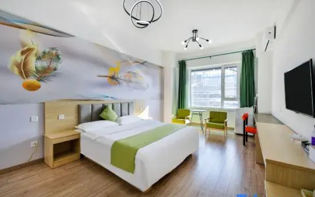 Huating Preferred Apartment (Shenyang Quanyun Wanda Longhu Tianjie Branch)