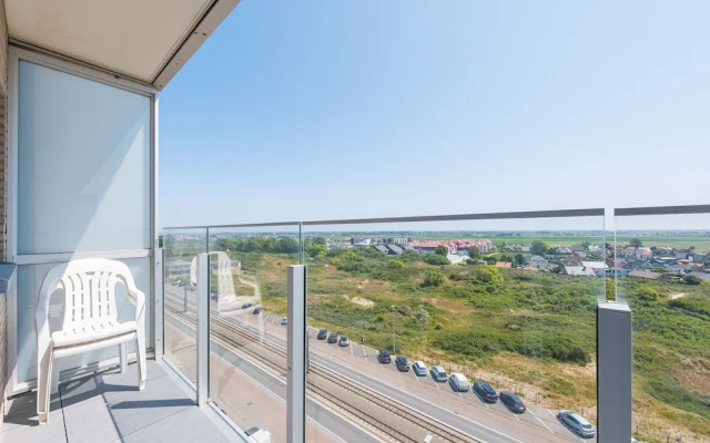 Apartment With sun Facing Terrace