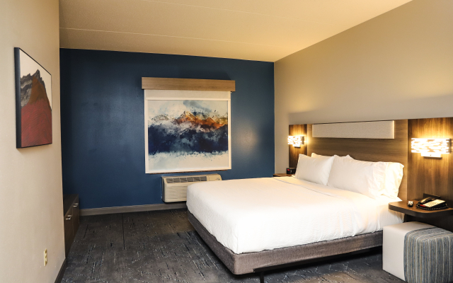 Holiday Inn Express Hotel & Suites Donegal by IHG