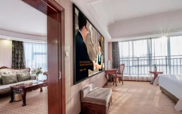 Vienna Hotel Xiangtan East Station Branch