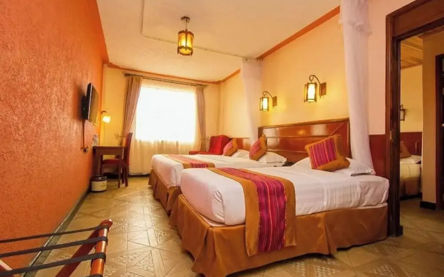 Seasons Airport Hotel