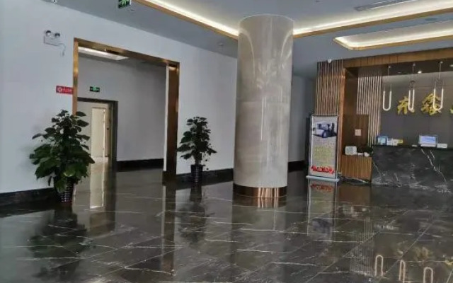 Tiandong Dongxin Hotel