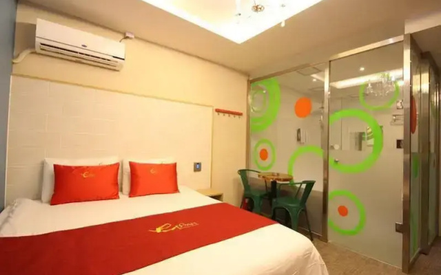 EDGAR Hotel