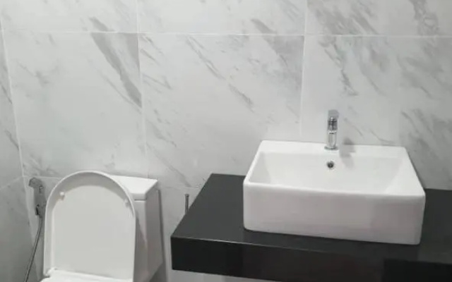 Emporis Service Residence