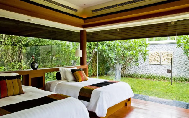 Double Pool Villas by Banyan Tree