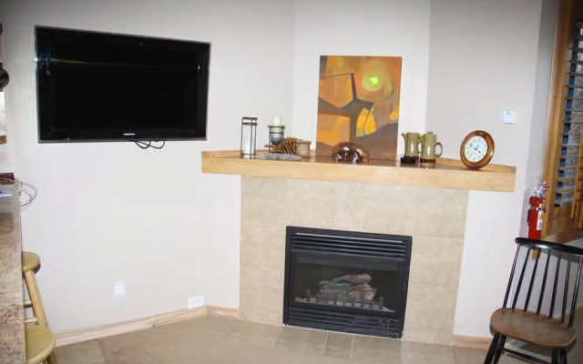 Northstar Ski in Ski Out Condo by RedAwning