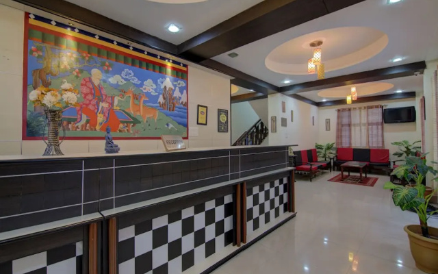 Crown De La Cruz Residency