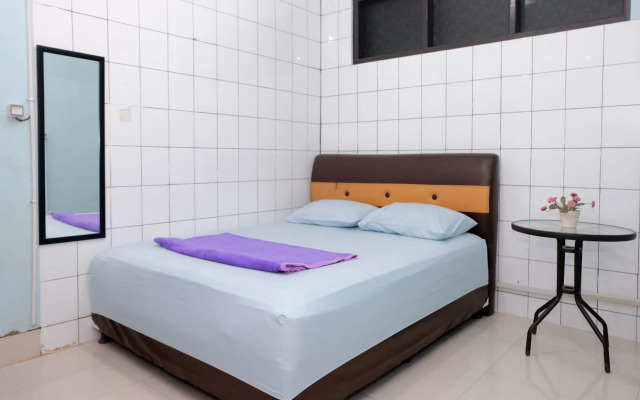 Hotel Puri Lembang Near Universitas Sulawesi Barat Majene