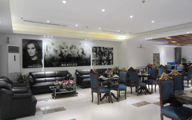 Icon Hotel Timog