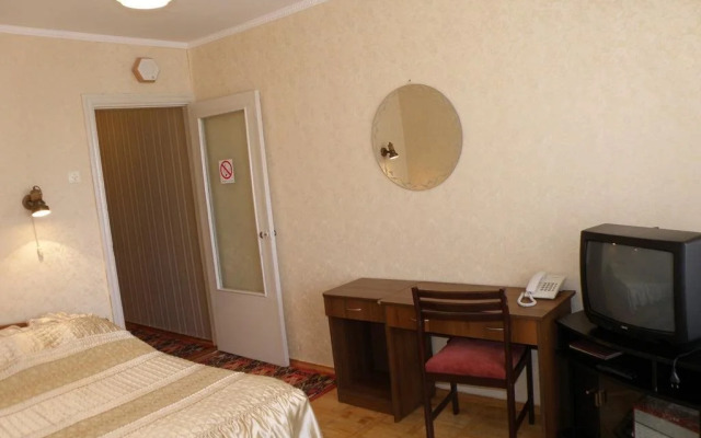 Viktoria Hotel