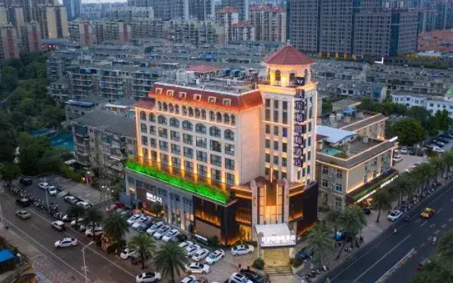 WellTon International Hotel (Development Zone Wanda Plaza)