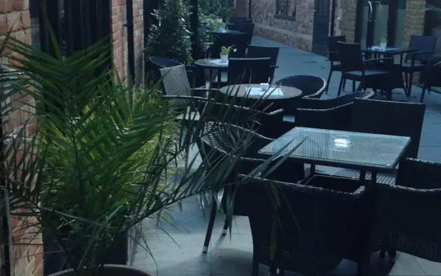 Bakers Yard
