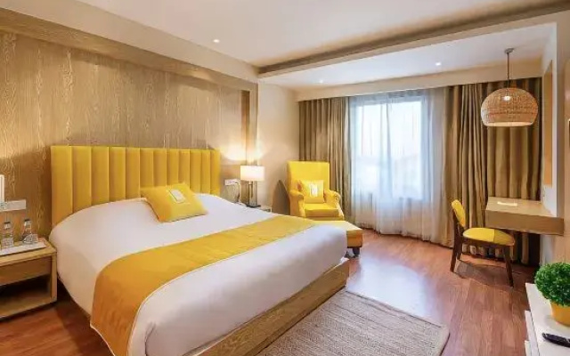 Huaxing Business Hotel (Nanchang Changbei International Airport)