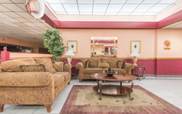 Knights Inn Lawton