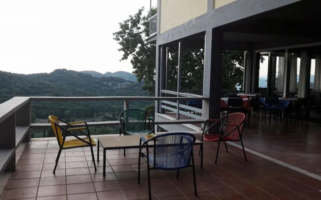 Theoxenia Hotel