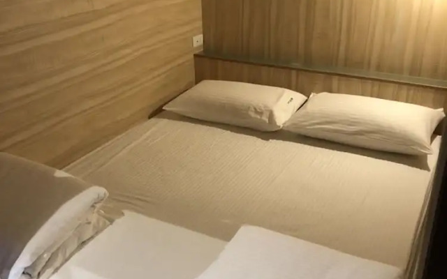 Box Inn Jiufen - Hostel