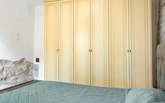 S145 - Sirolo, Nuovissimo Trilocale in Centro Con Giardino