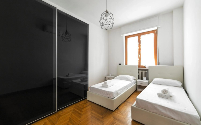 Cenisio M5 Lovely Apartment - with balcony!