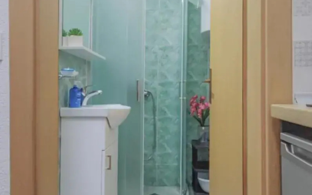 Care's studio apartment
