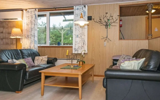 6 Person Holiday Home in Romo