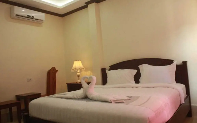 888 Guest House