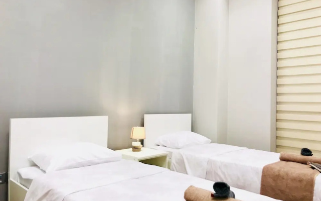 Check-in Baku Hotel & Hostel