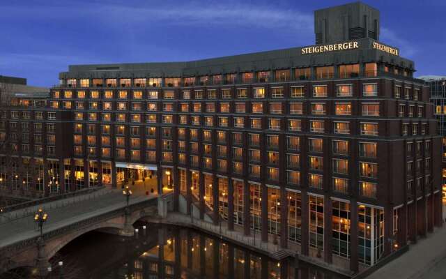 Отель Steigenberger Hotel Hamburg Германия, Гамбург - 2 отзыва об отеле, цены и фото номеров - забронировать отель Steigenberger Hotel Hamburg онлайн вид на фасад